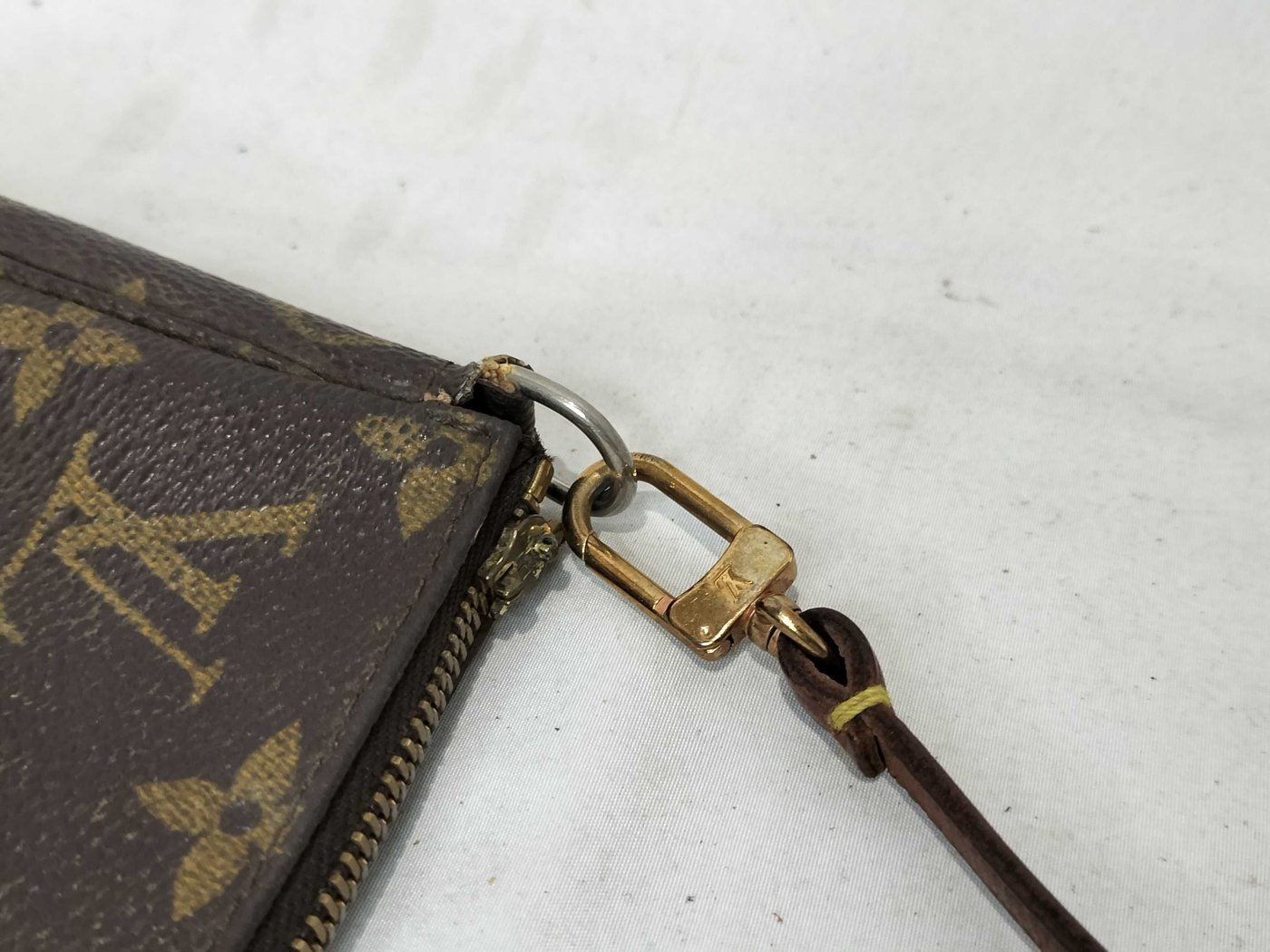 Louis Vuitton Pochette Accessoires Monogram Canvas Medium