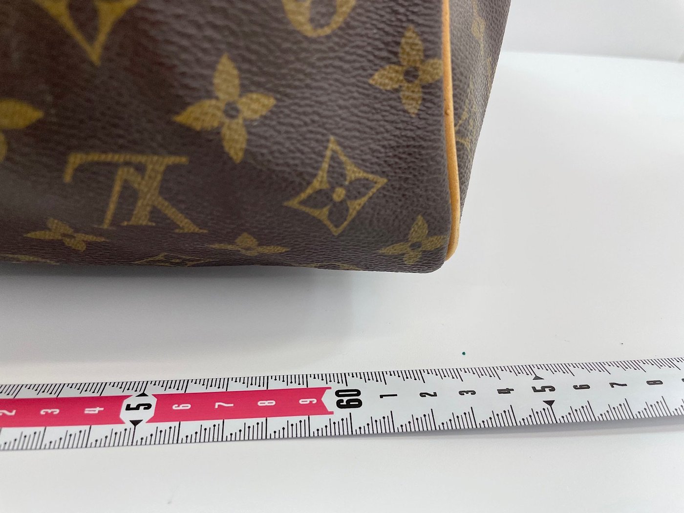 Louis Vuitton Keepall Monogram Canvas 60