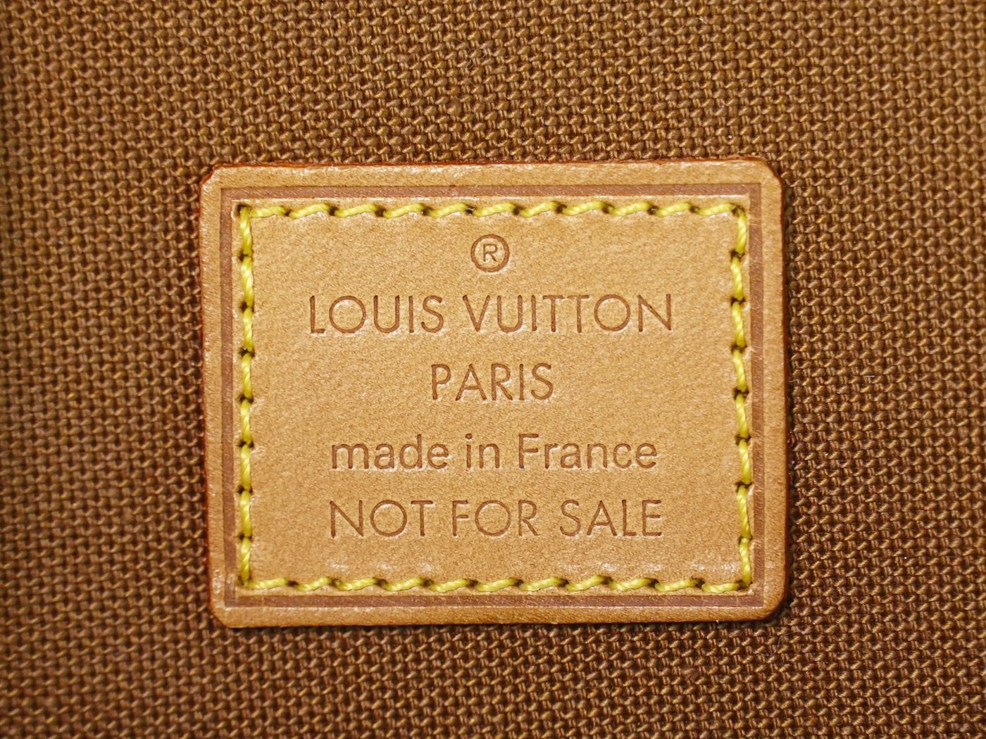 Louis Vuitton Florentine Pochette Canvas