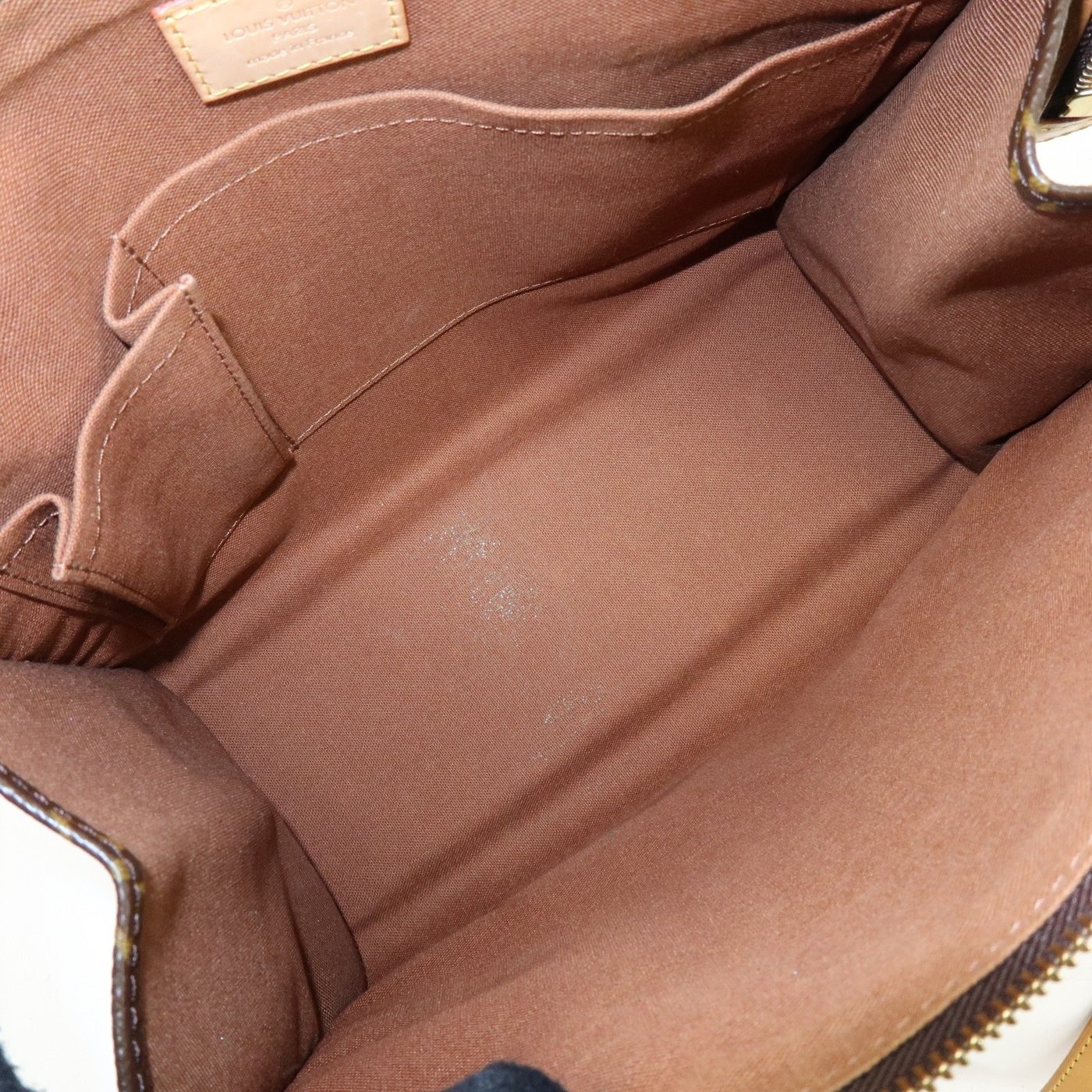 Louis Vuitton Popincourt Monogram Canvas Haut