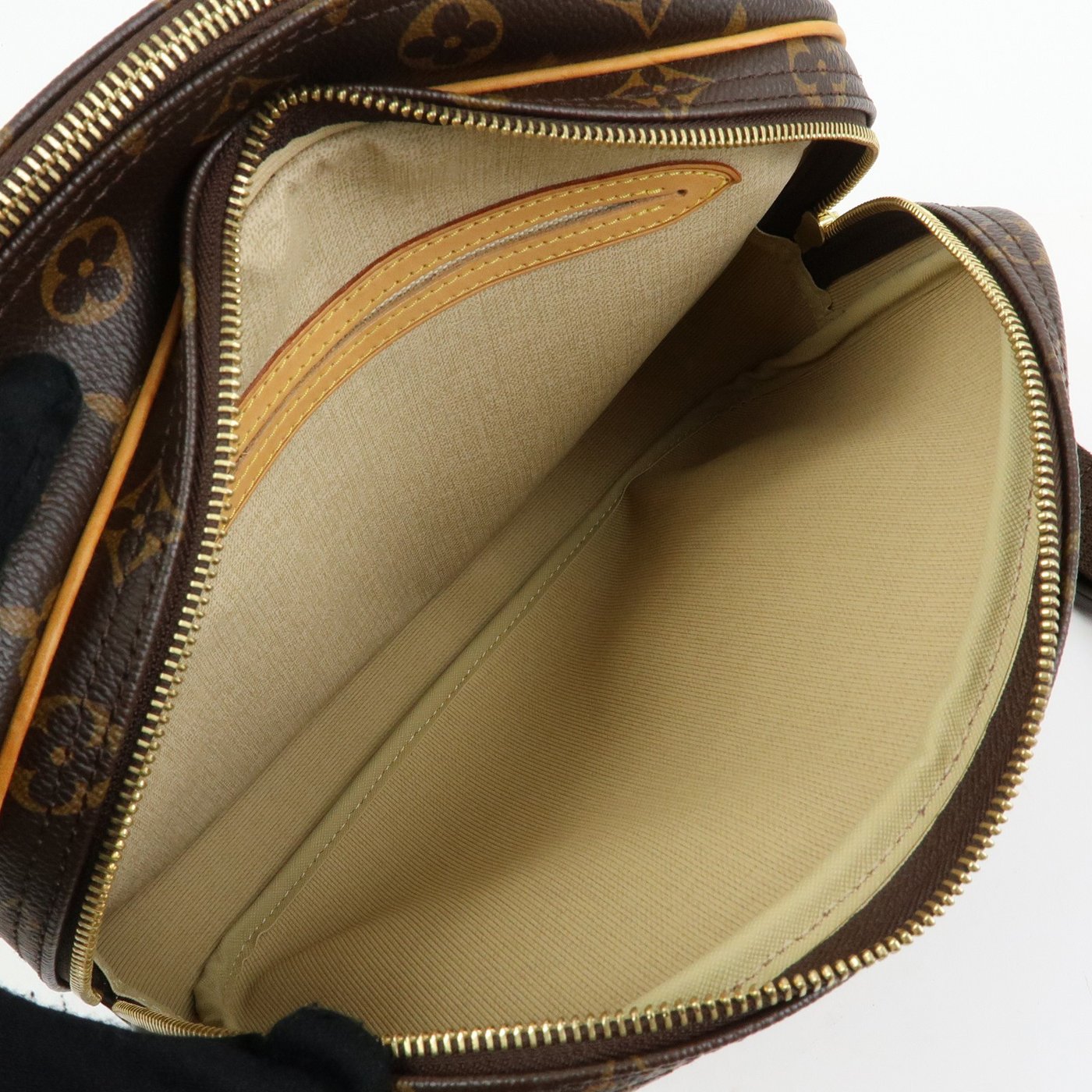 Louis Vuitton Reporter Monogram Canvas PM