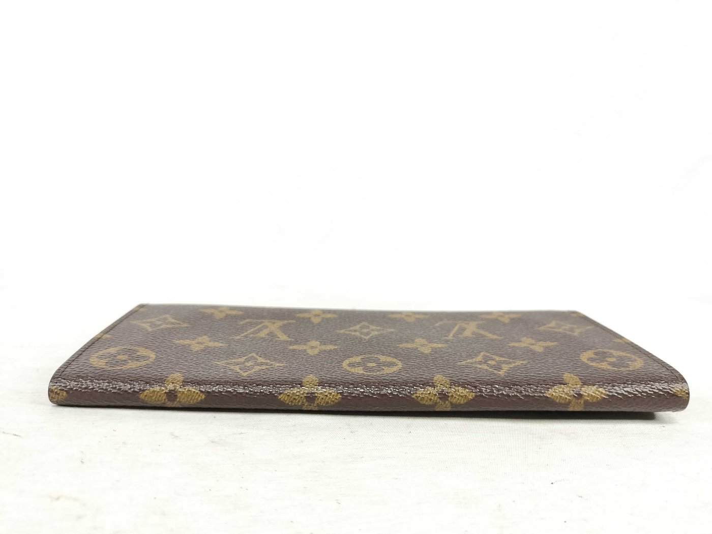 Louis Vuitton Porte Tresor International Monogram Canvas long