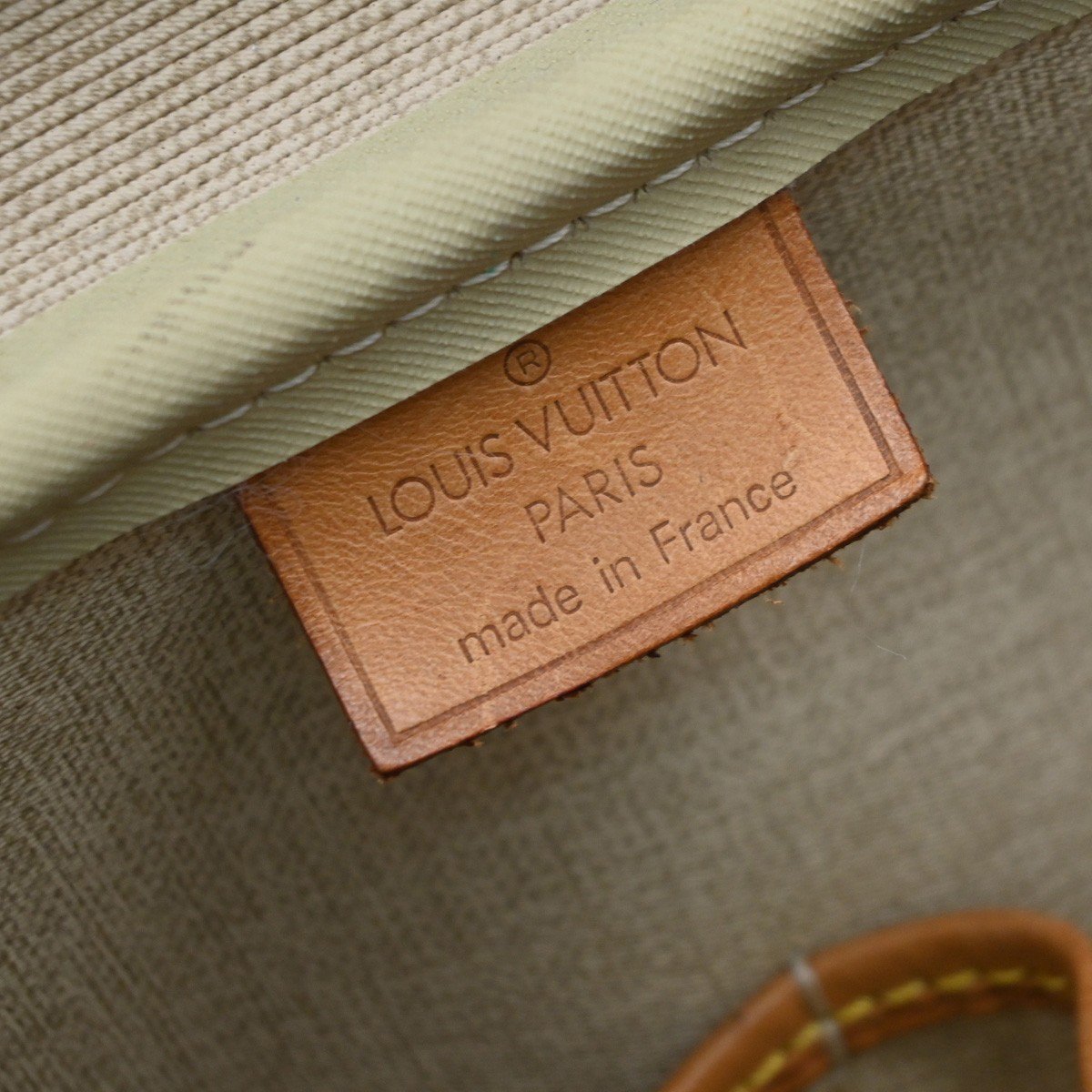 Louis Vuitton Deauville Monogram Canvas 34