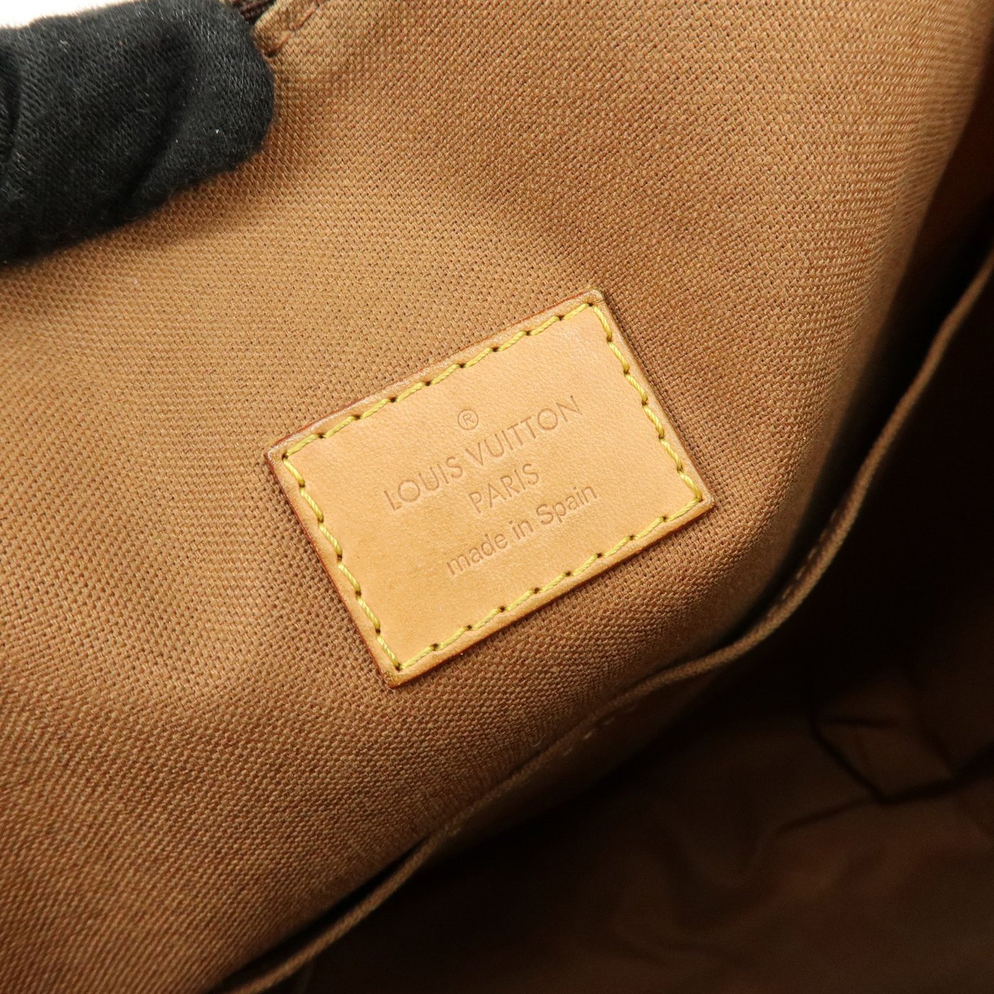 Louis Vuitton Cabas Beaubourg Monogram Canvas