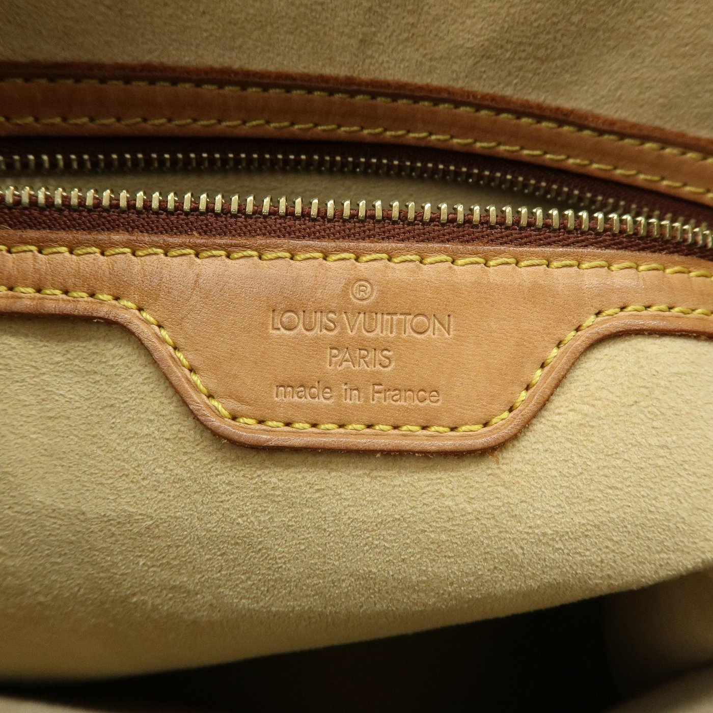 Louis Vuitton Looping Monogram Canvas GM