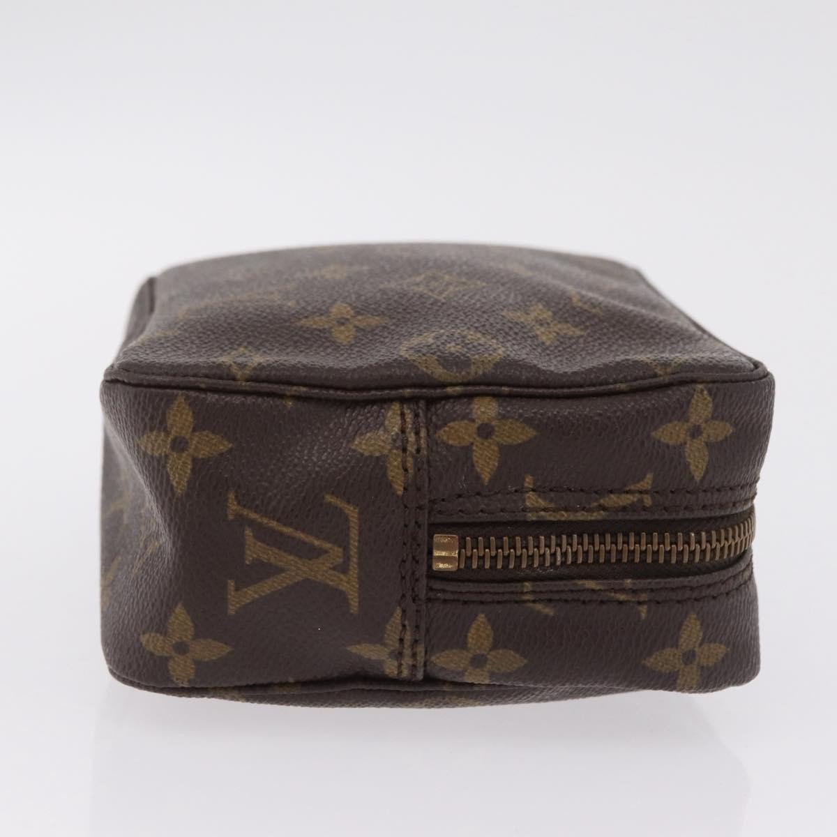 Louis Vuitton Trousse Toiletry Monogram Canvas 18
