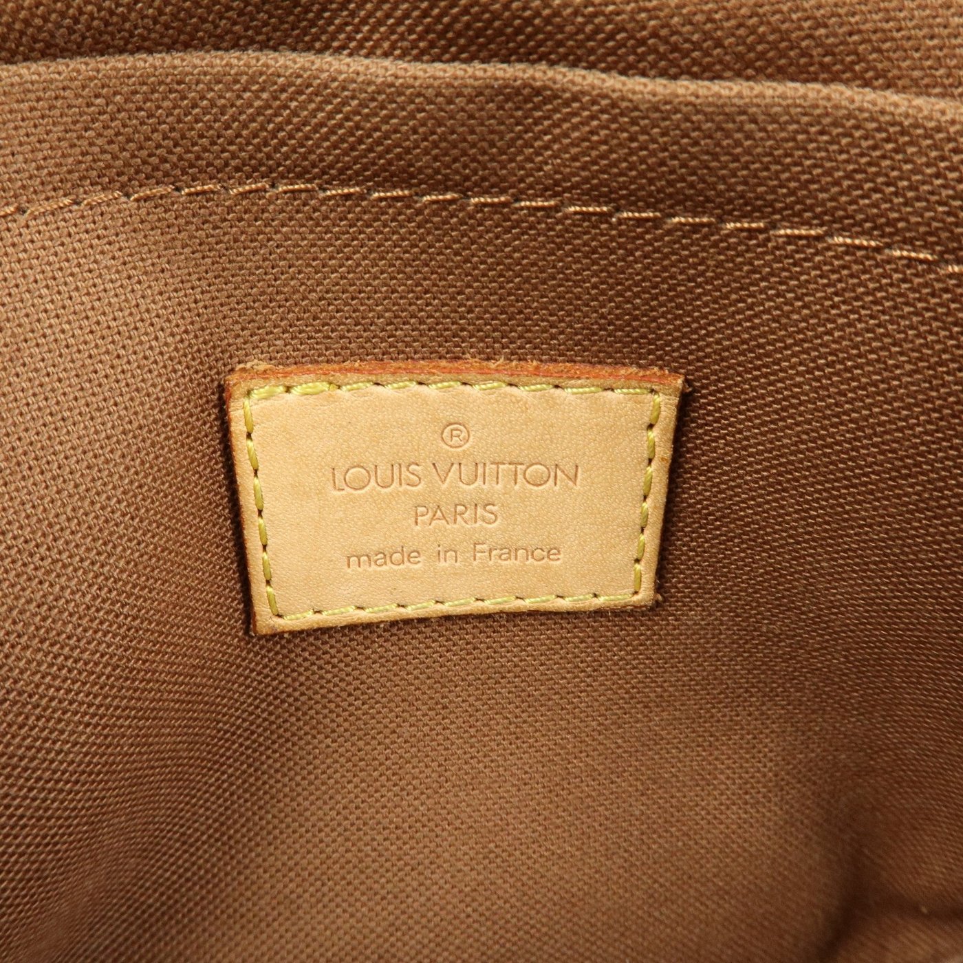 Louis Vuitton Bosphore Waist Monogram Canvas