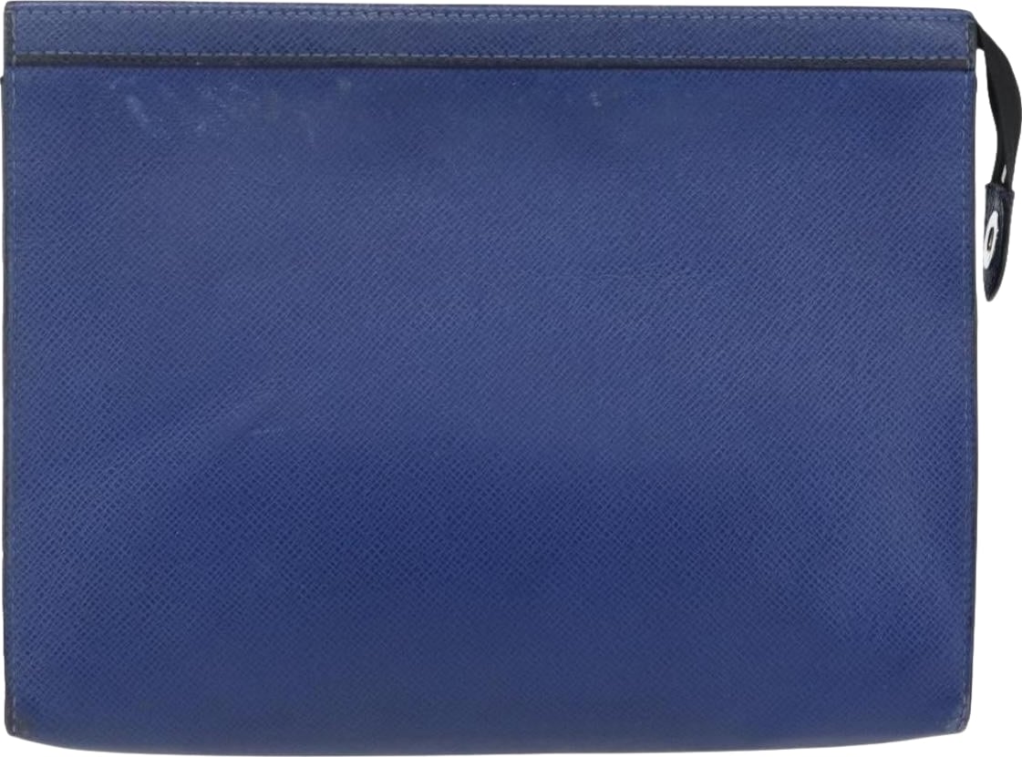 Louis Vuitton Pochette Voyage Taiga Leather MM