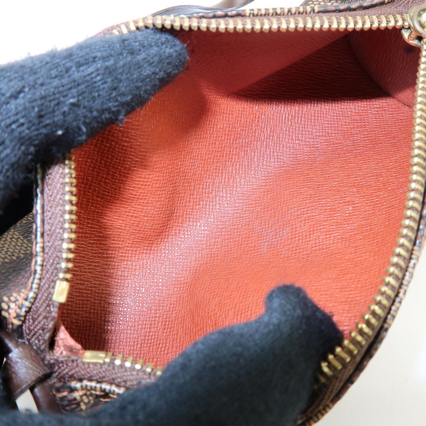 Louis Vuitton Papillon Pochette Damier
