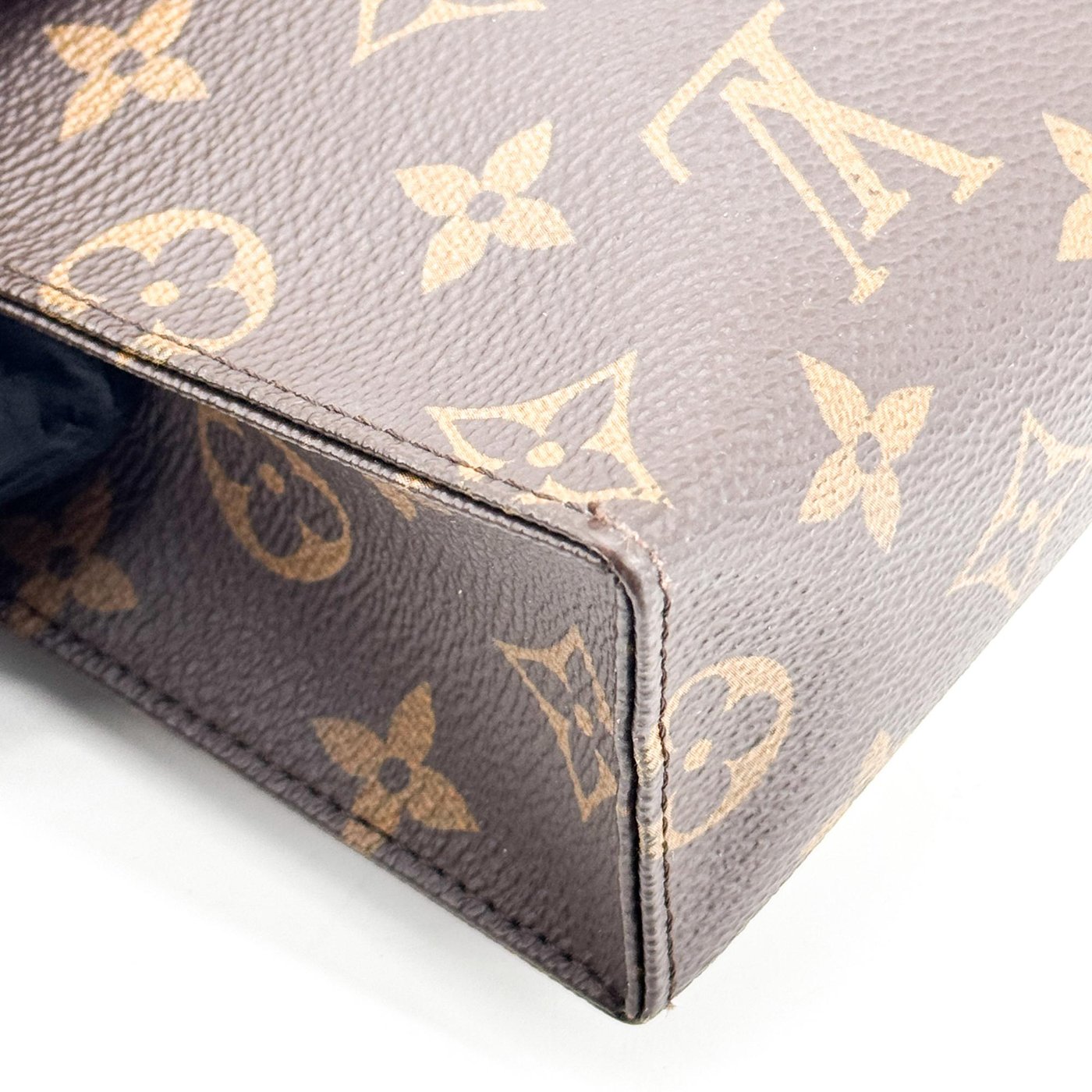 Louis Vuitton Toiletry Pouch Monogram Canvas 26
