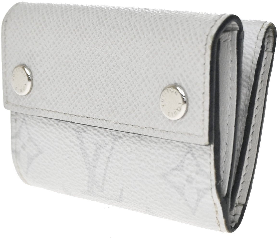 Louis Vuitton Discovery Monogram Taigarama Compact