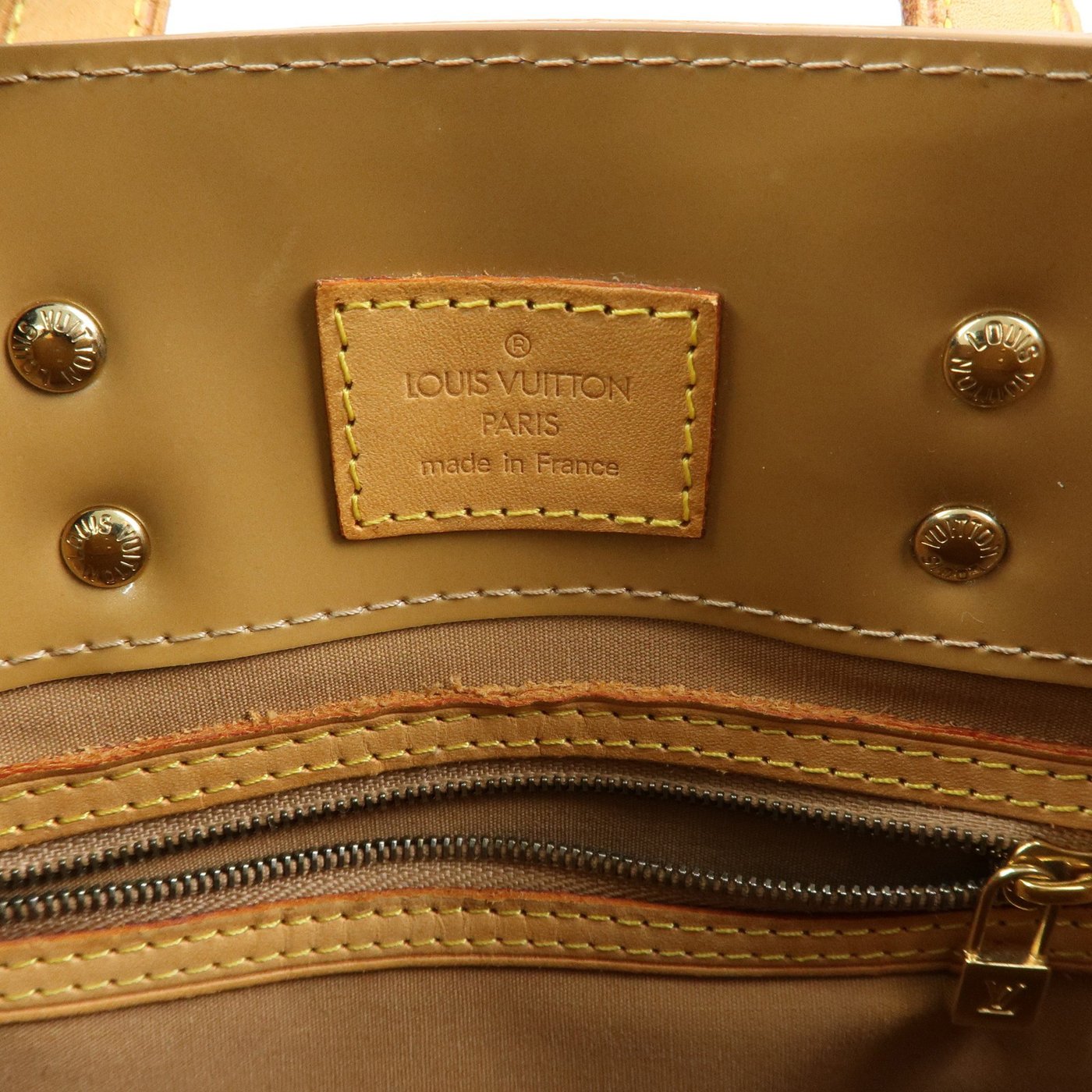 Louis Vuitton Reade Monogram Vernis PM
