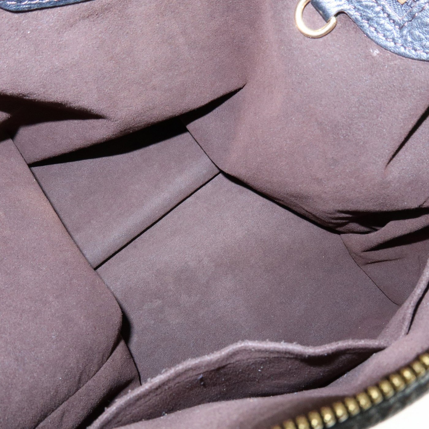 Louis Vuitton Selene Mahina Leather MM