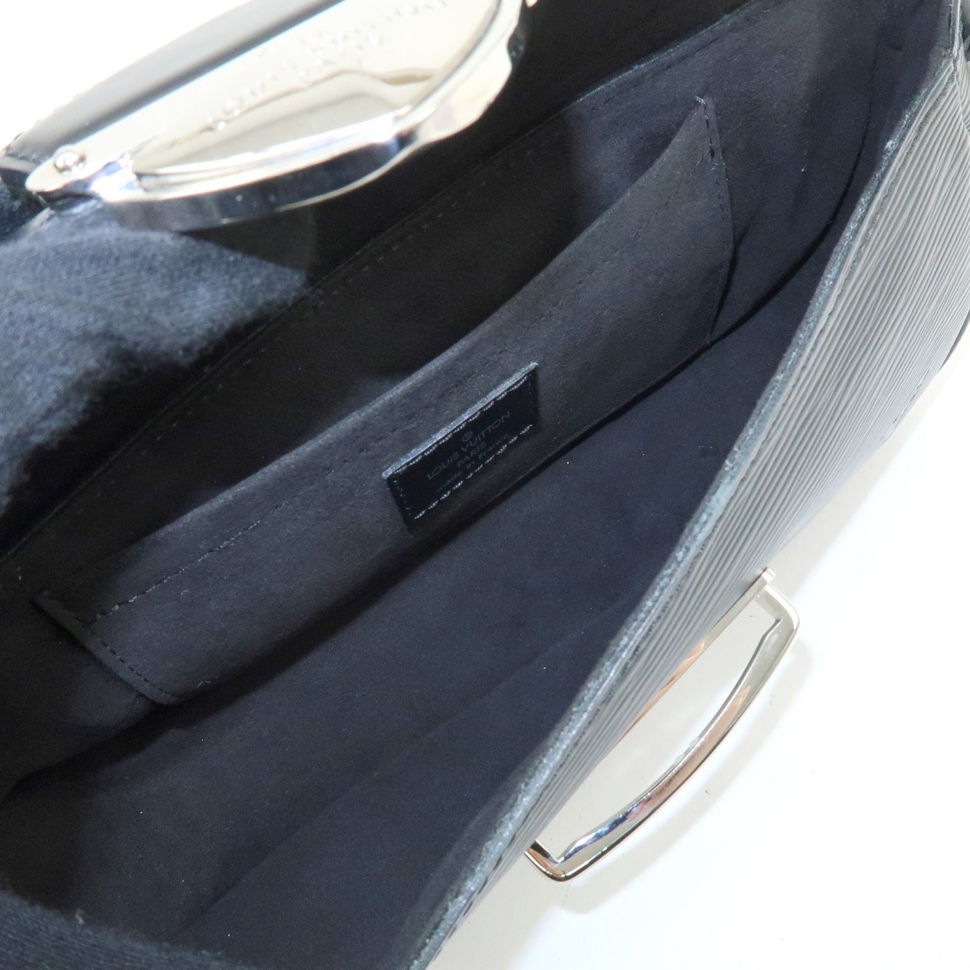 Louis Vuitton Montaigne Clutch Epi Leather