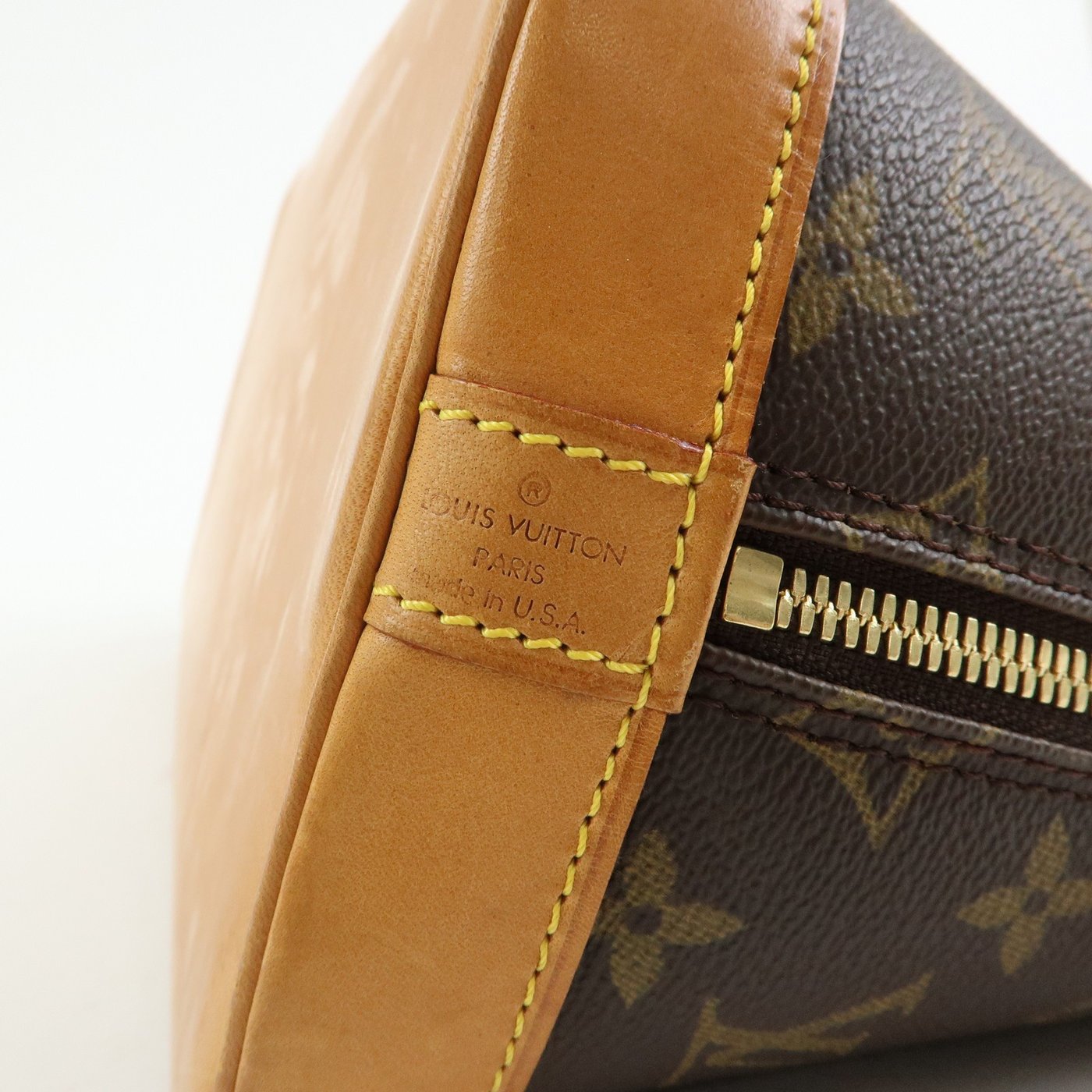 Louis Vuitton Alma Monogram Canvas PM