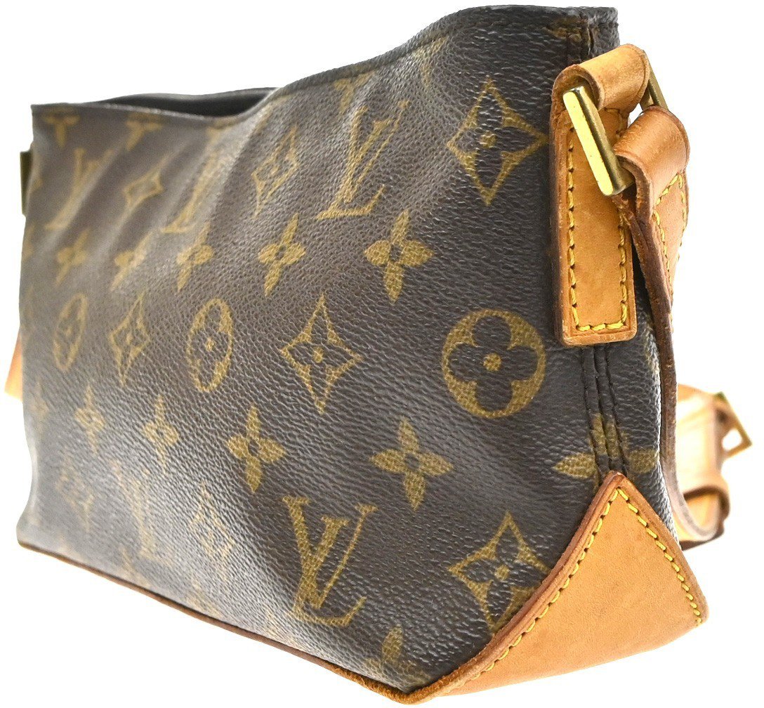 Louis Vuitton Trotteur Monogram Canvas