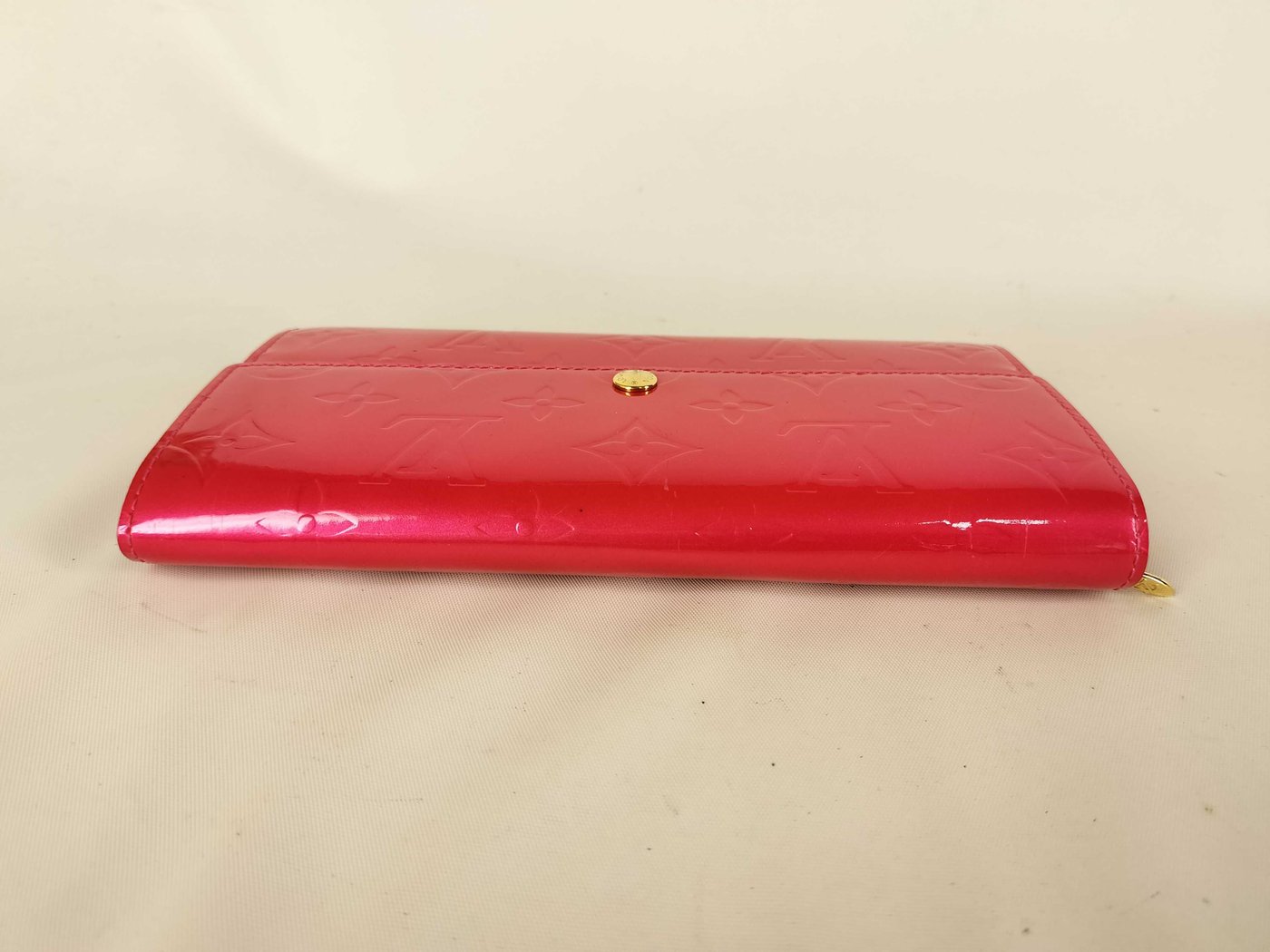 Louis Vuitton Sarah Monogram Vernis Compact