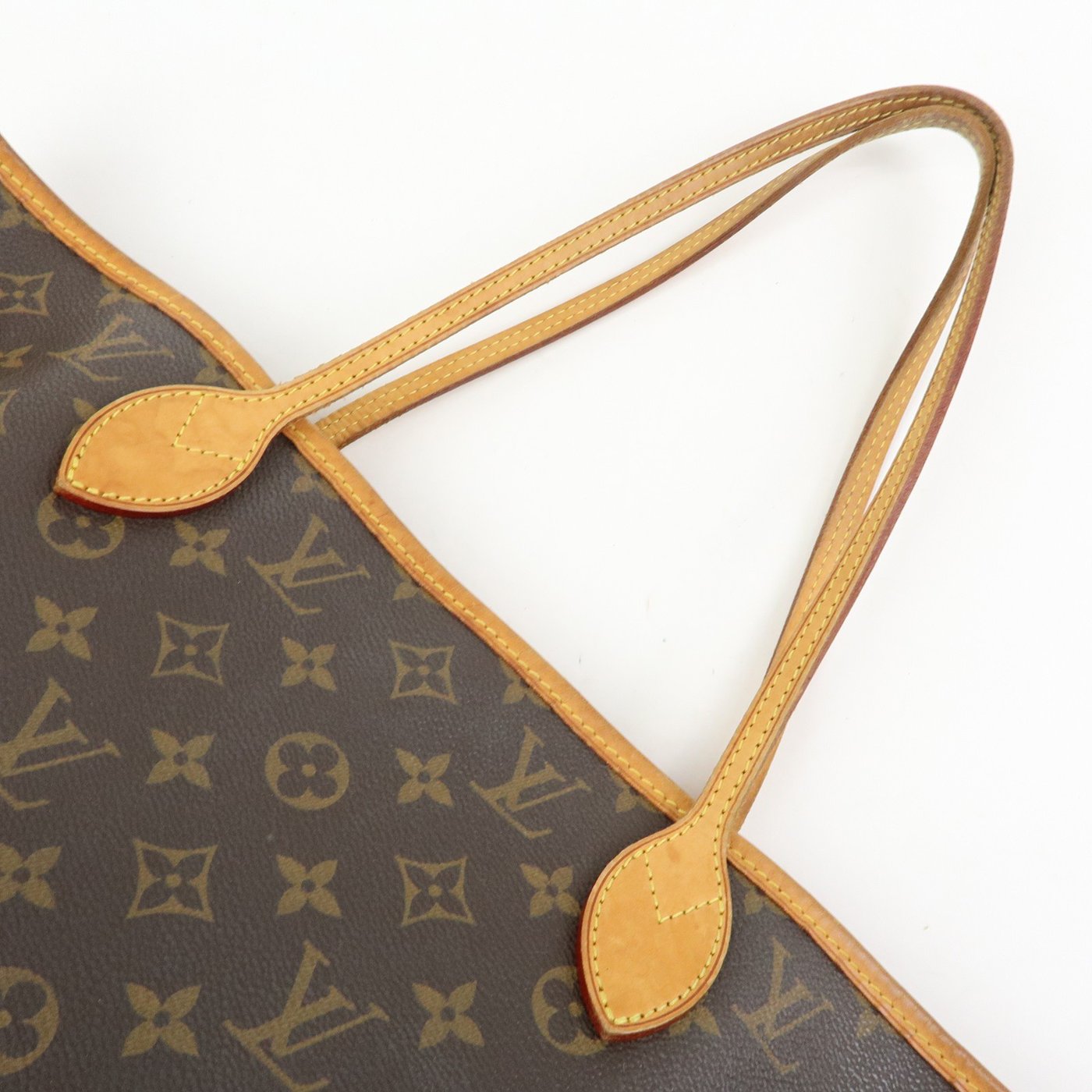 Louis Vuitton Neverfull Monogram Canvas MM