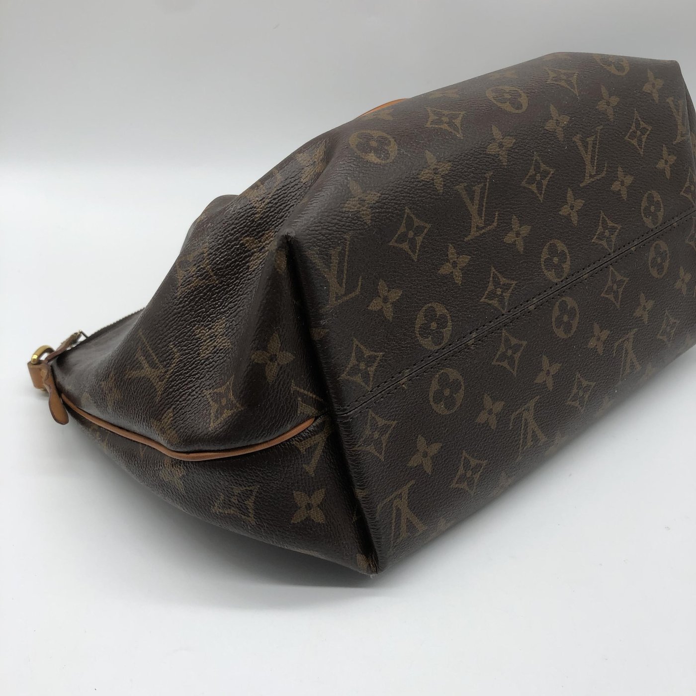 Louis Vuitton Turenne Monogram Canvas MM