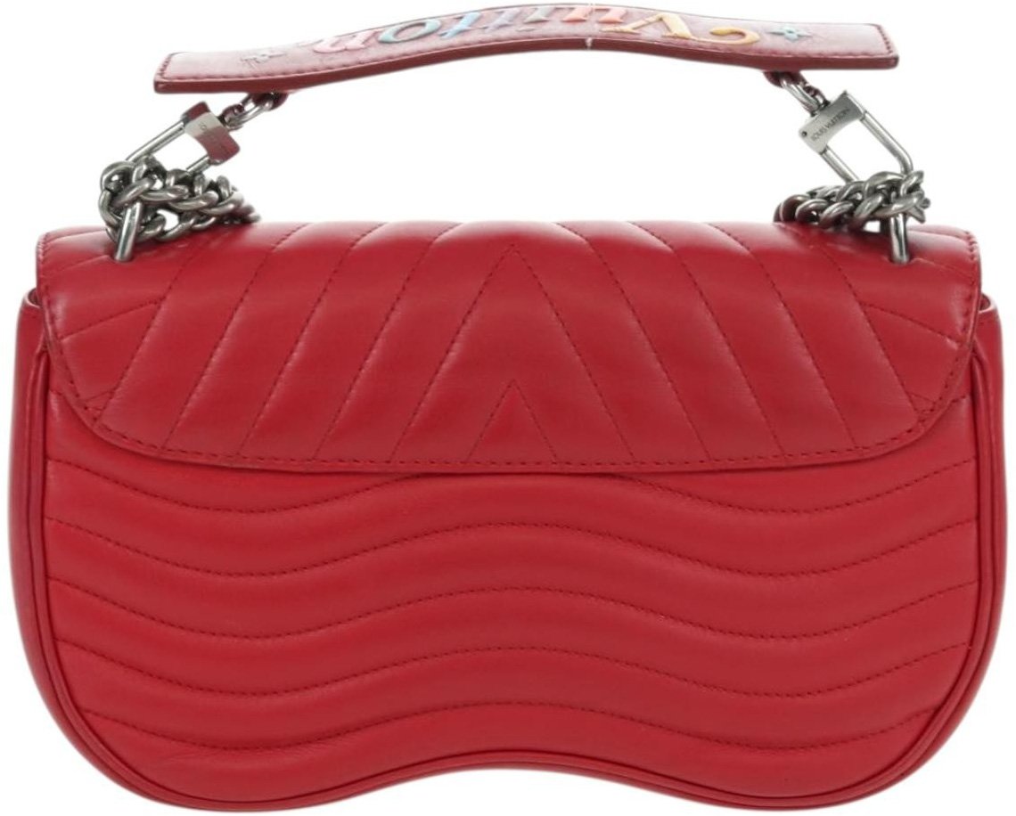 Louis Vuitton New Wave Chain Quilted Leather MM