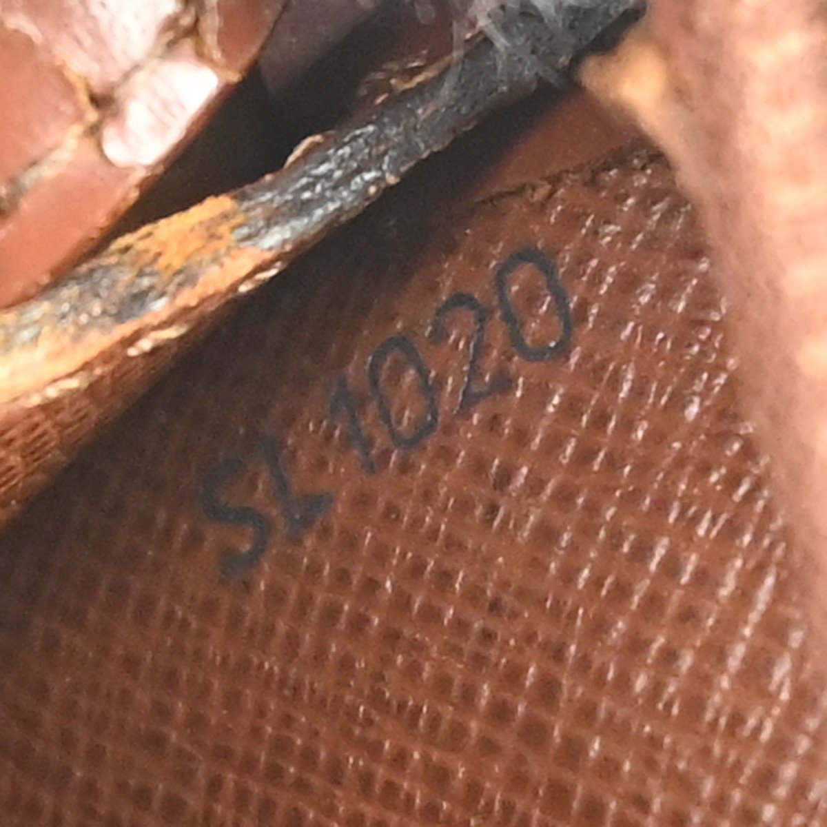 Louis Vuitton Pochette Homme Monogram Canvas