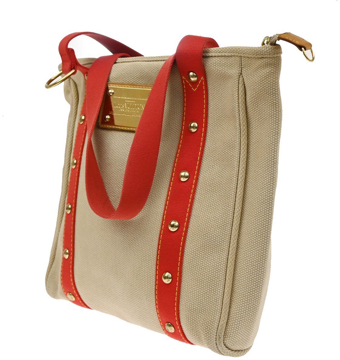 Louis Vuitton Antigua Canvas MM