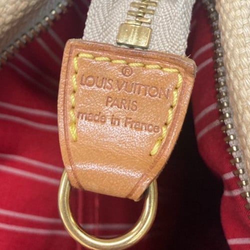 Louis Vuitton Antigua Canvas MM