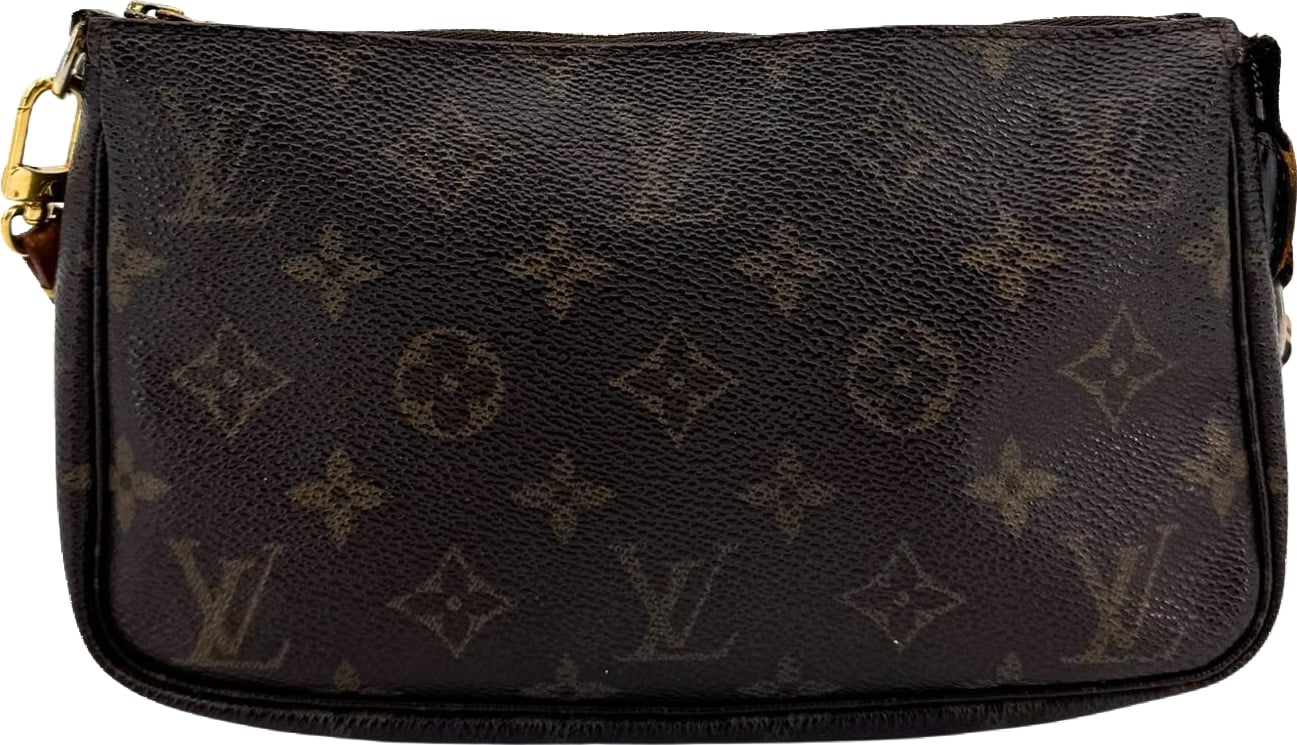 Louis Vuitton Louis Vuitton Monogramme Pochette Monogramme Canvas Medium