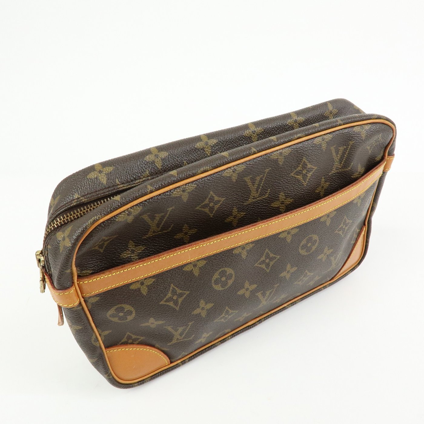 Louis Vuitton Compiegne Cosmetic Monogram Canvas 28