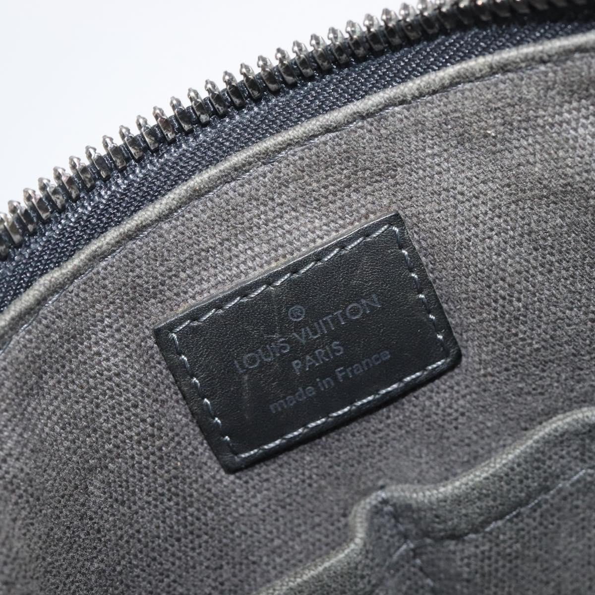 Louis Vuitton Shawnee Pochette Utah Leather