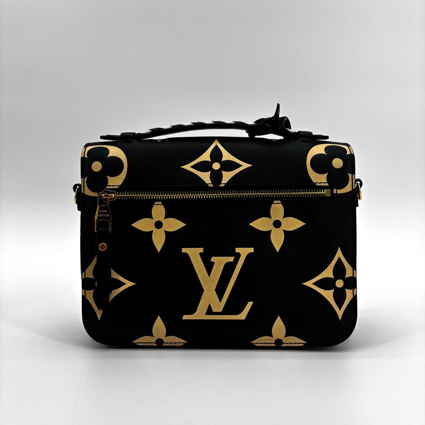 Louis Vuitton Pochette Metis Limited Edition Crafty Monogram Empreinte Giant