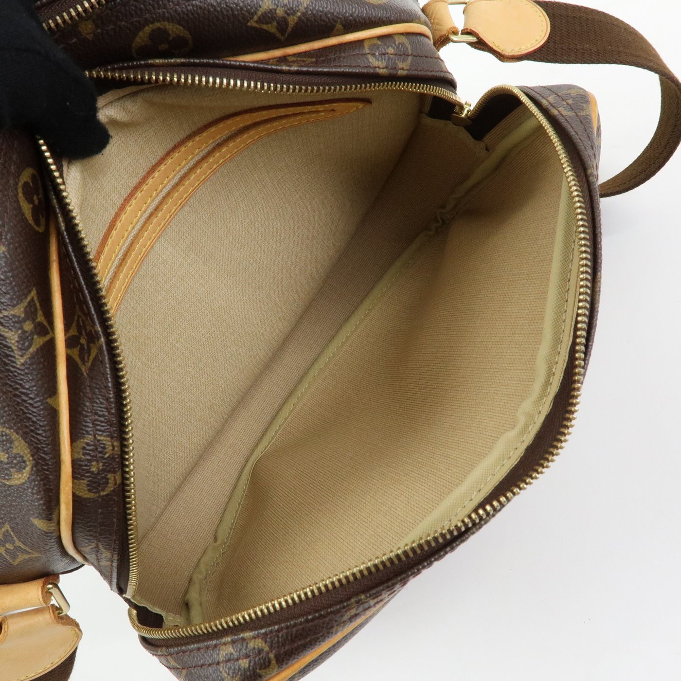 Louis Vuitton Reporter Monogram Canvas PM