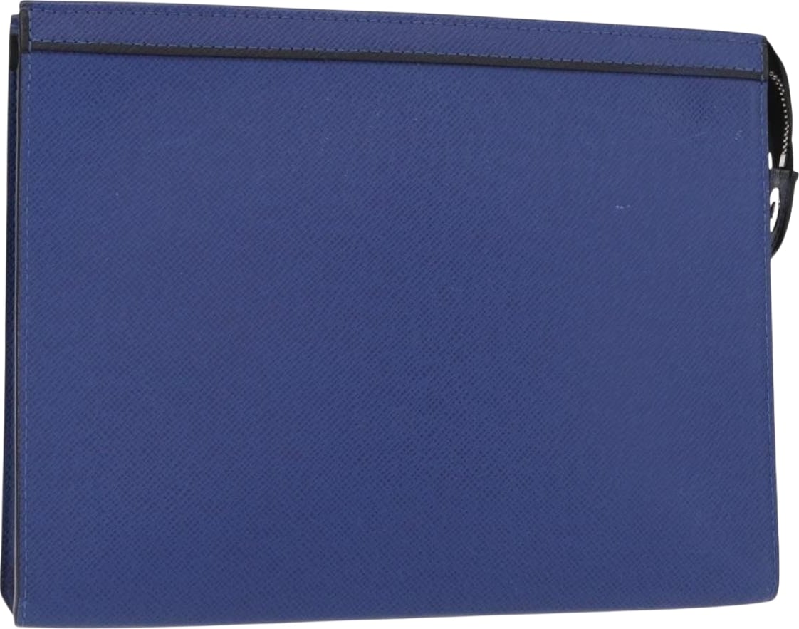 Louis Vuitton Pochette Voyage Taiga Leather MM