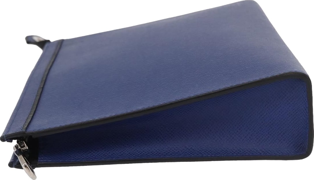 Louis Vuitton Pochette Voyage Taiga Leather MM