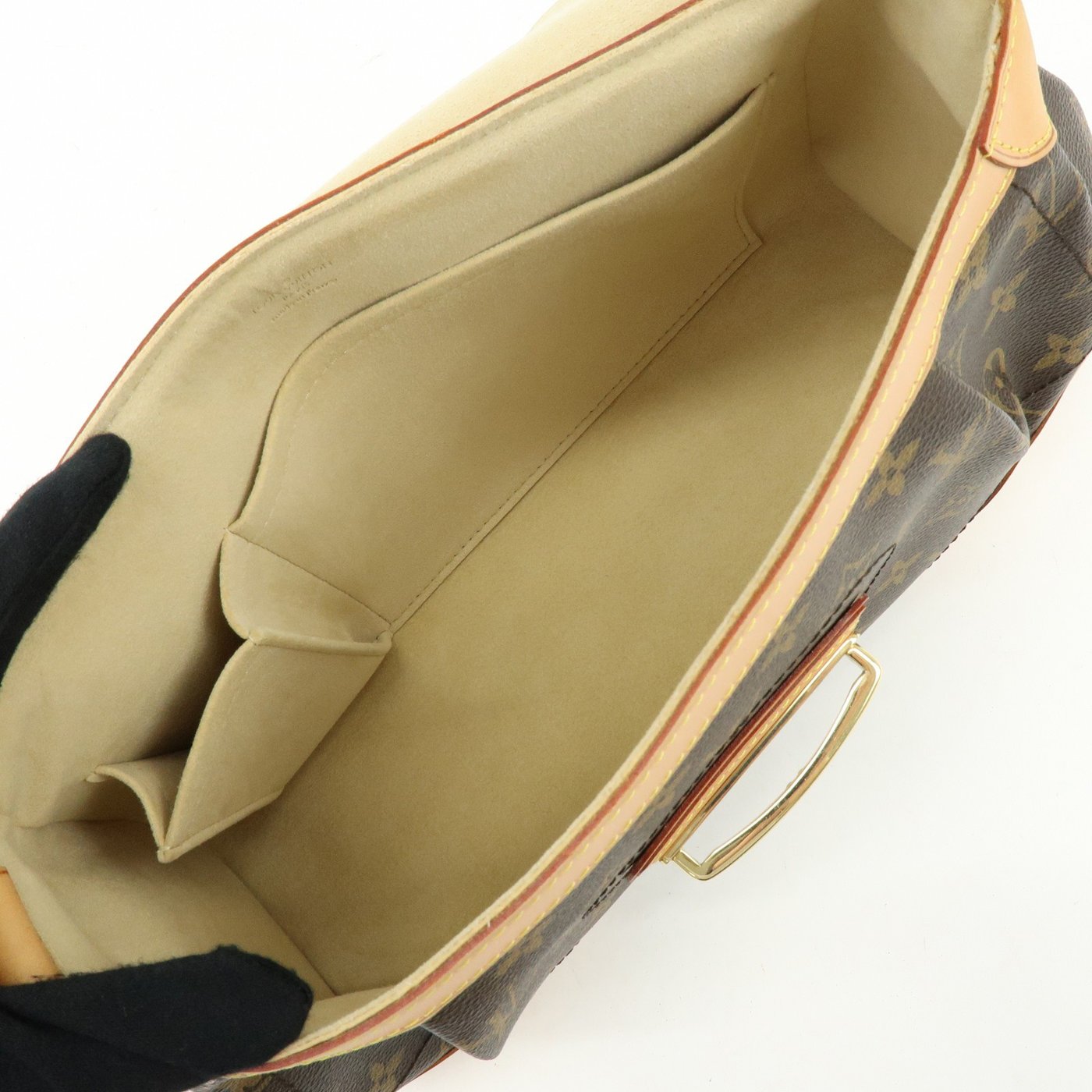 Louis Vuitton Beverly Monogram Canvas MM