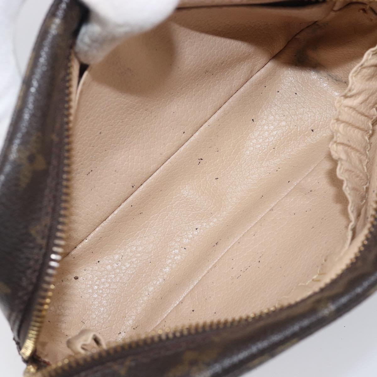 Louis Vuitton Trousse Toiletry Monogram Canvas 18