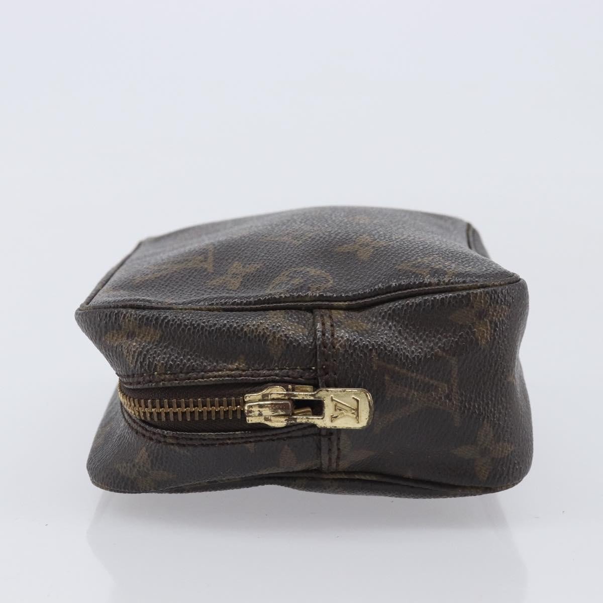 Louis Vuitton Trousse Toiletry Monogram Canvas 18