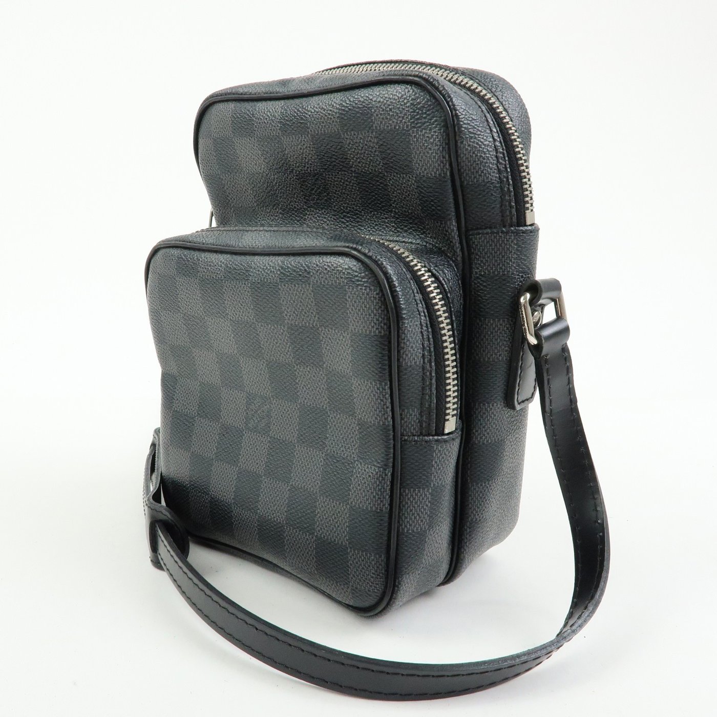 Louis Vuitton Rem Damier Graphite