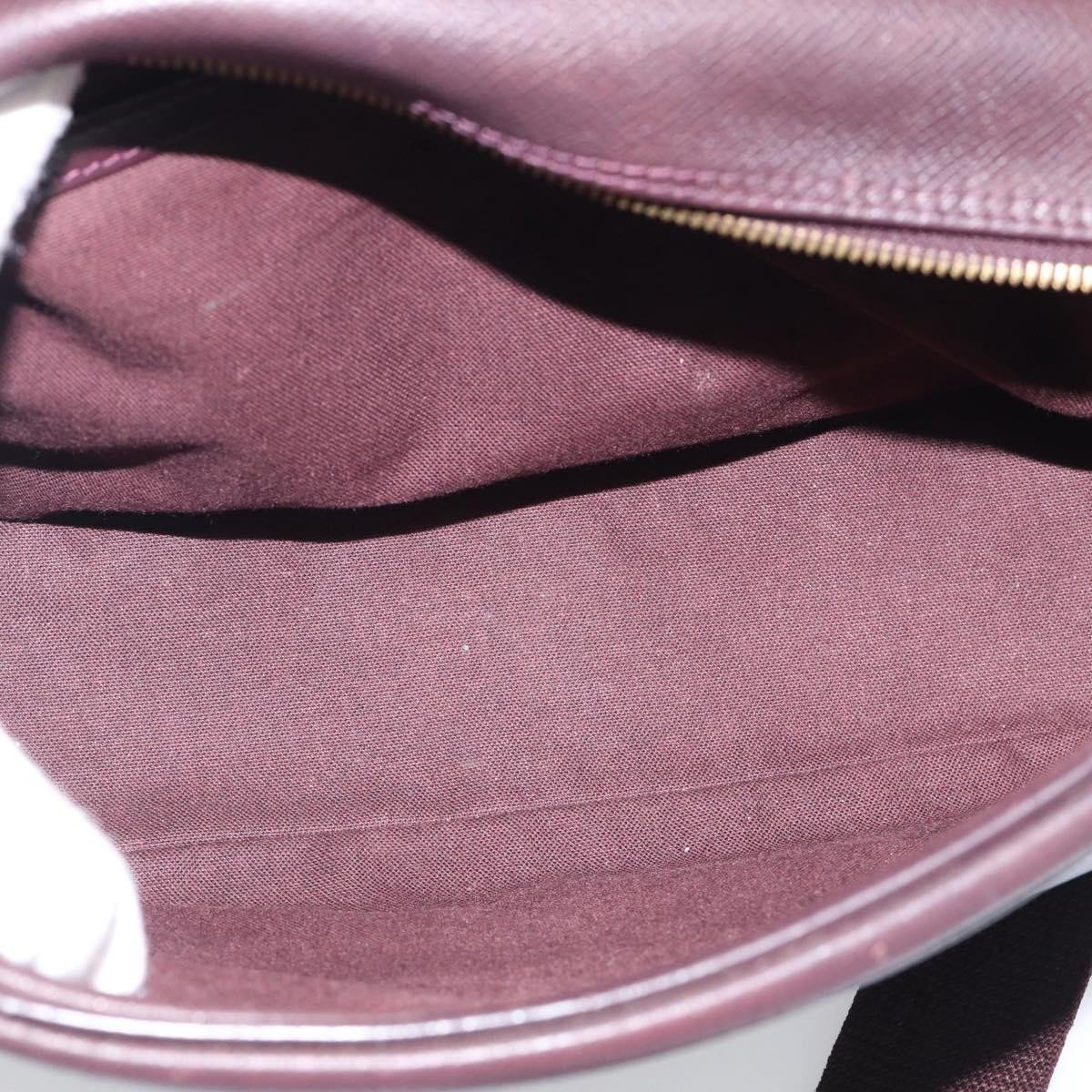 Louis Vuitton Reporter Taiga Leather PM