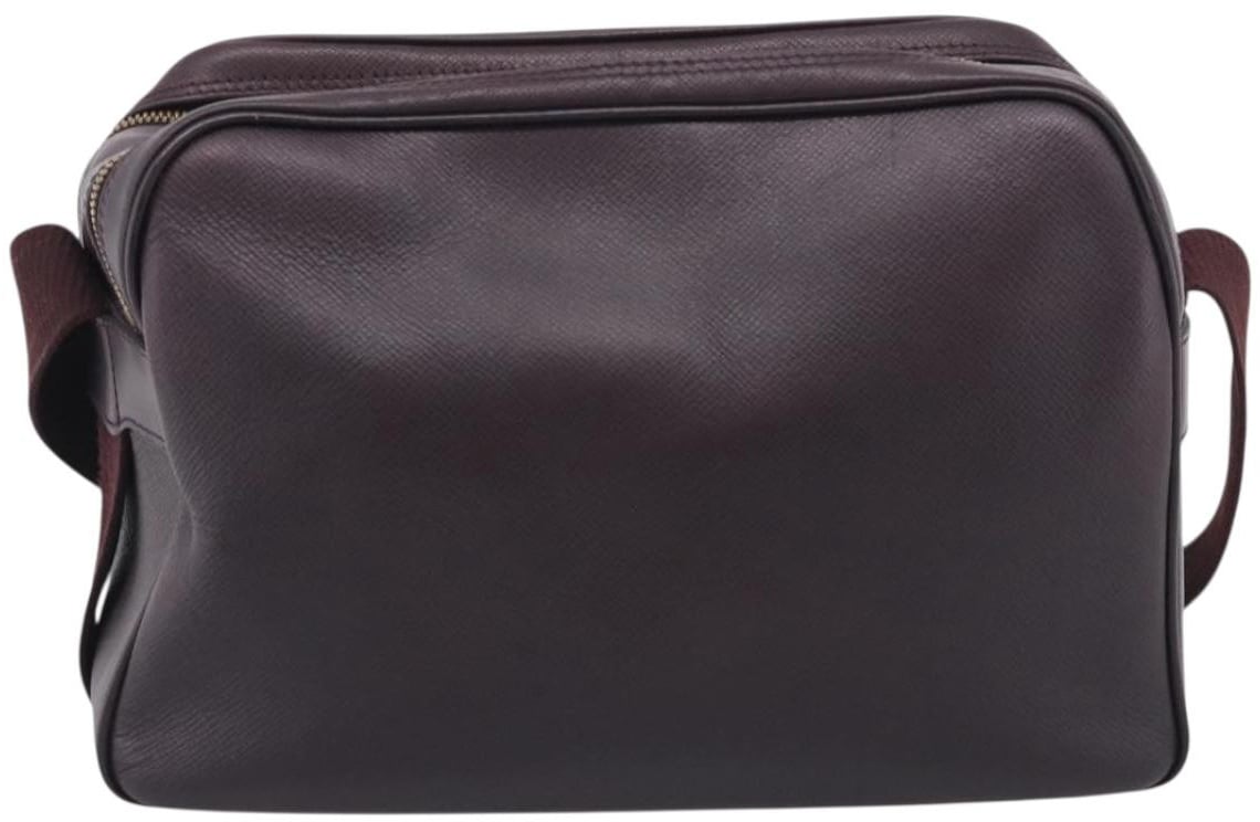 Louis Vuitton Reporter Taiga Leather PM
