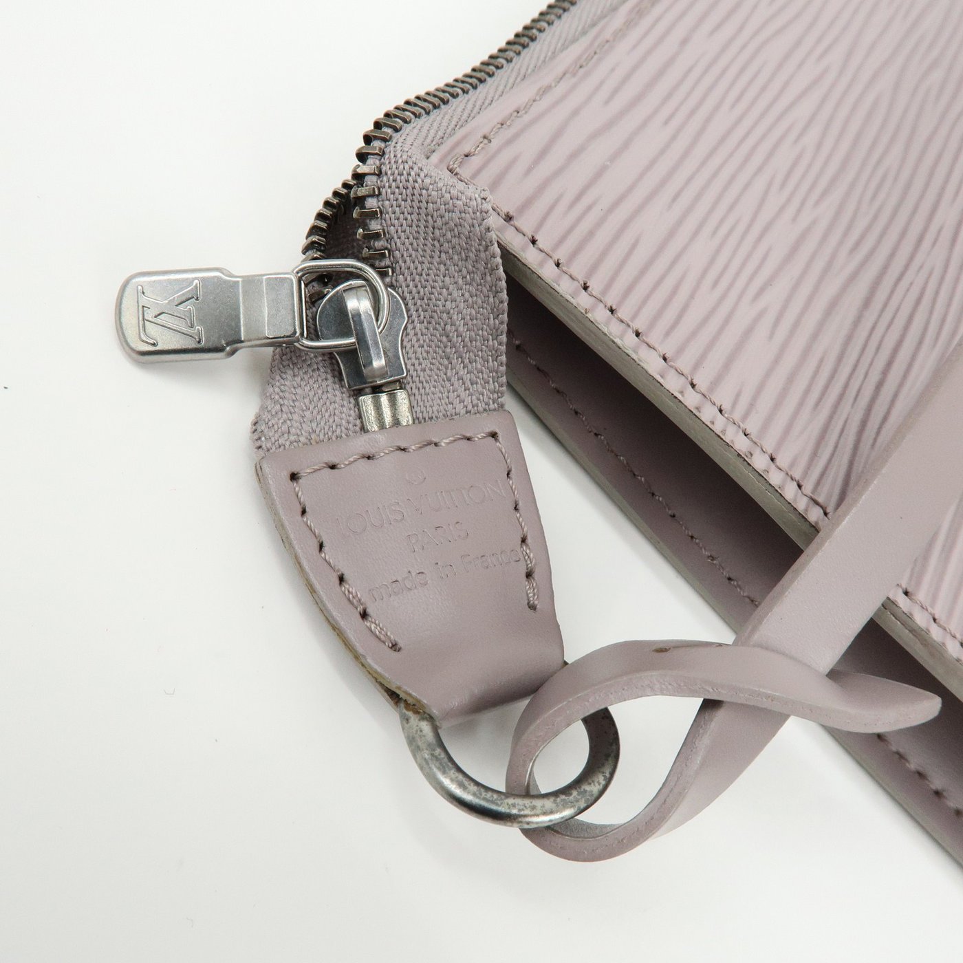 Louis Vuitton Pochette Accessoires Epi Leather