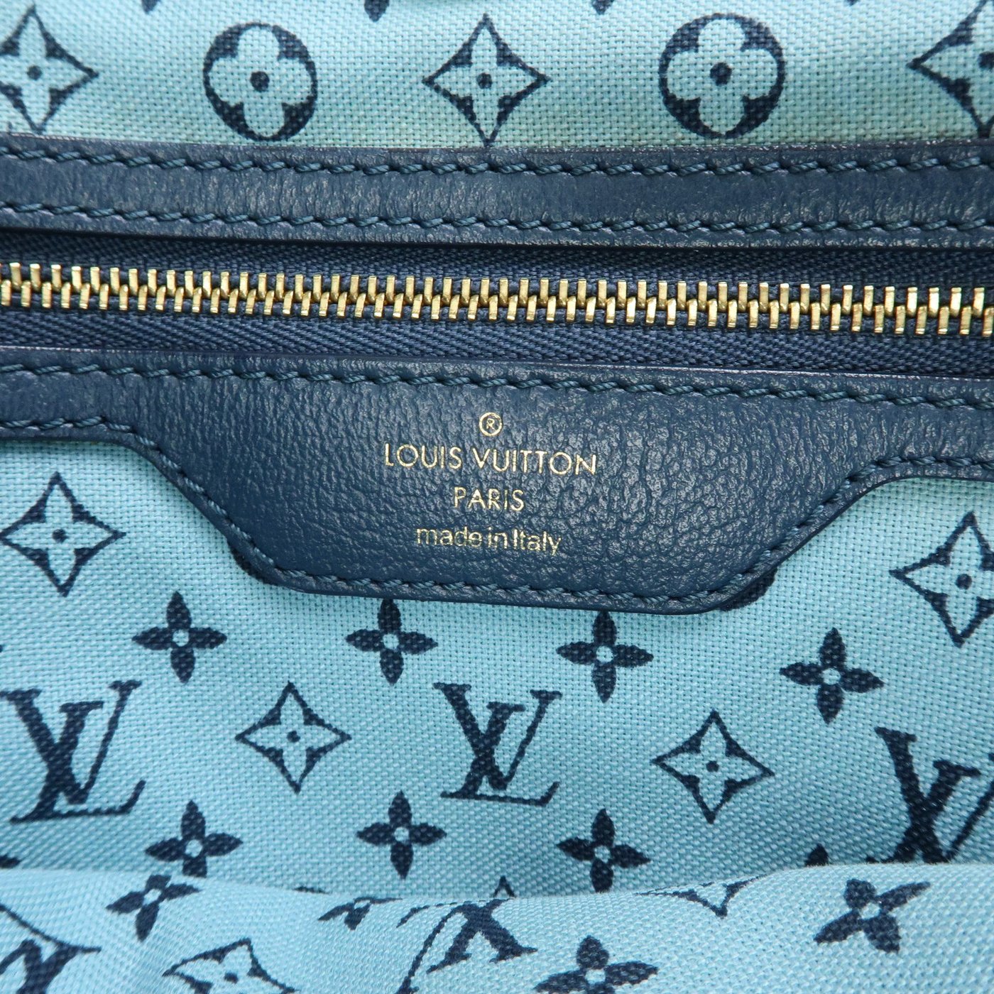 Louis Vuitton Ailleurs Cabas Limited Edition Printed Canvas PM