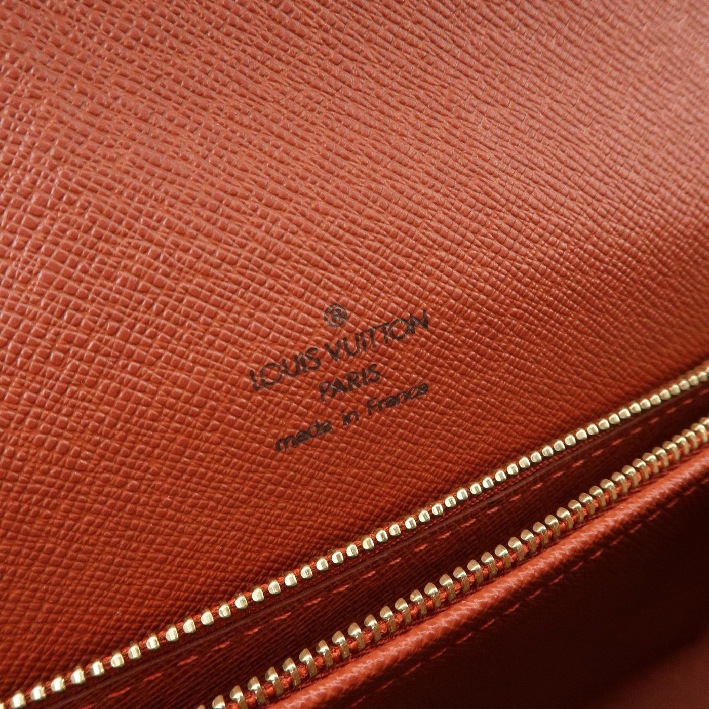Louis Vuitton Tribeca Damier Long
