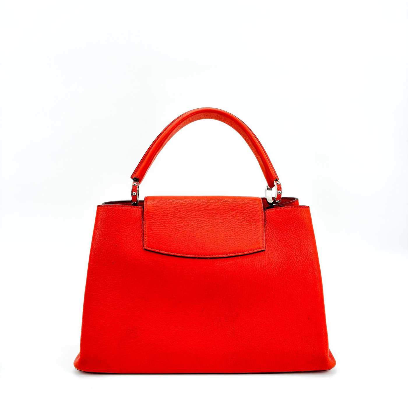 Louis Vuitton Capucines Leather MM
