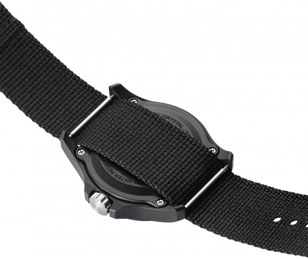 X2.BD02.1 Patagonia Carbonox 2400 Series horloge