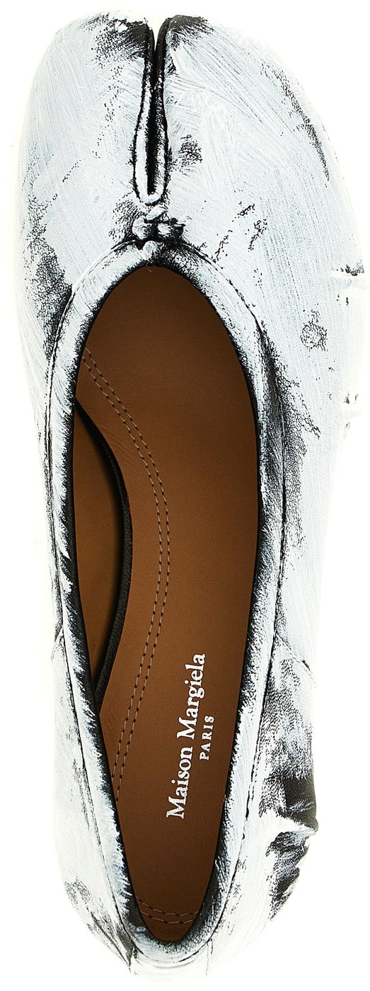 Black Split-Toe Textured Leather Flats