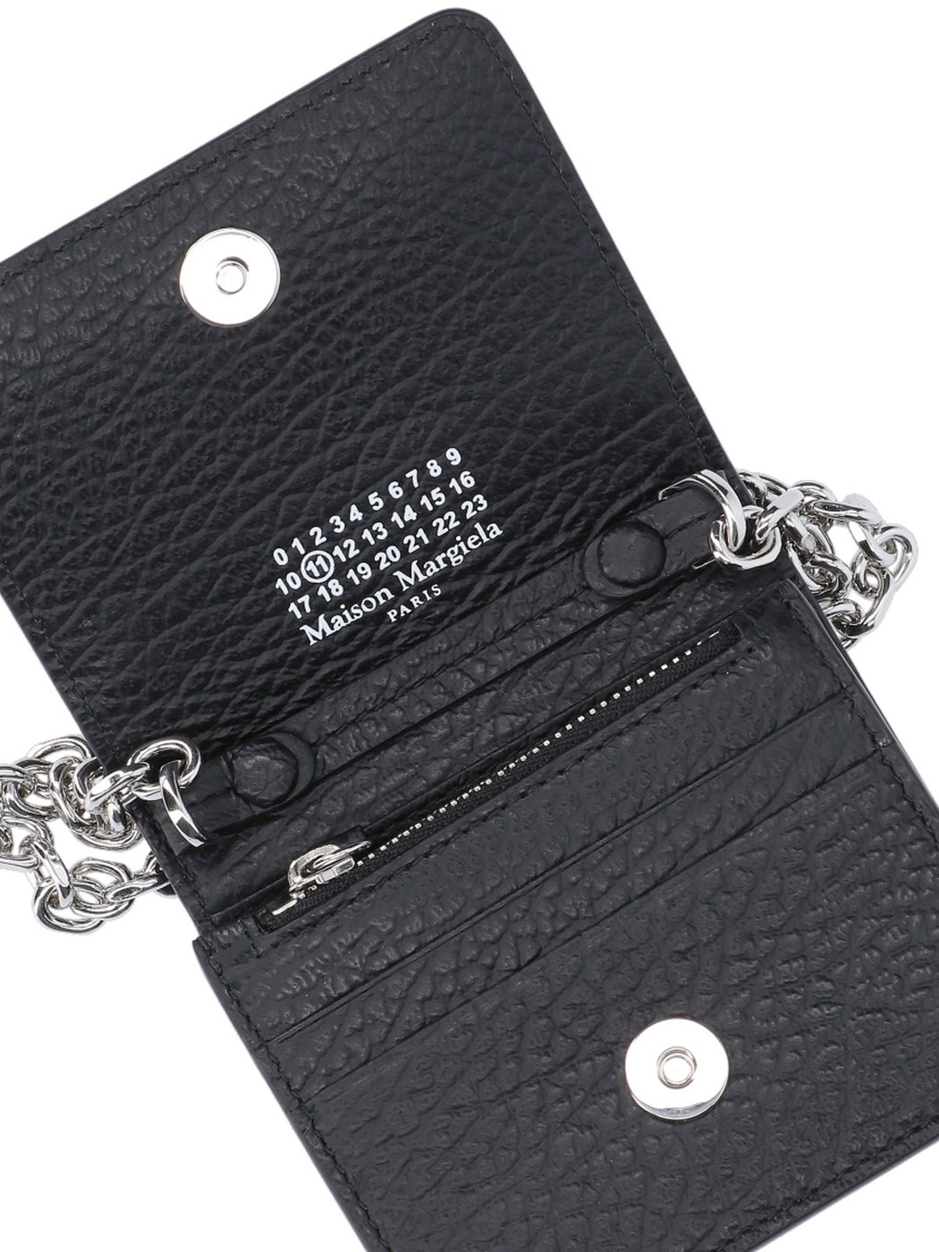 Textured Hammered Leather Wallet with Distinctive Stitching
