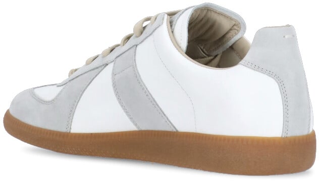 Sneakers White