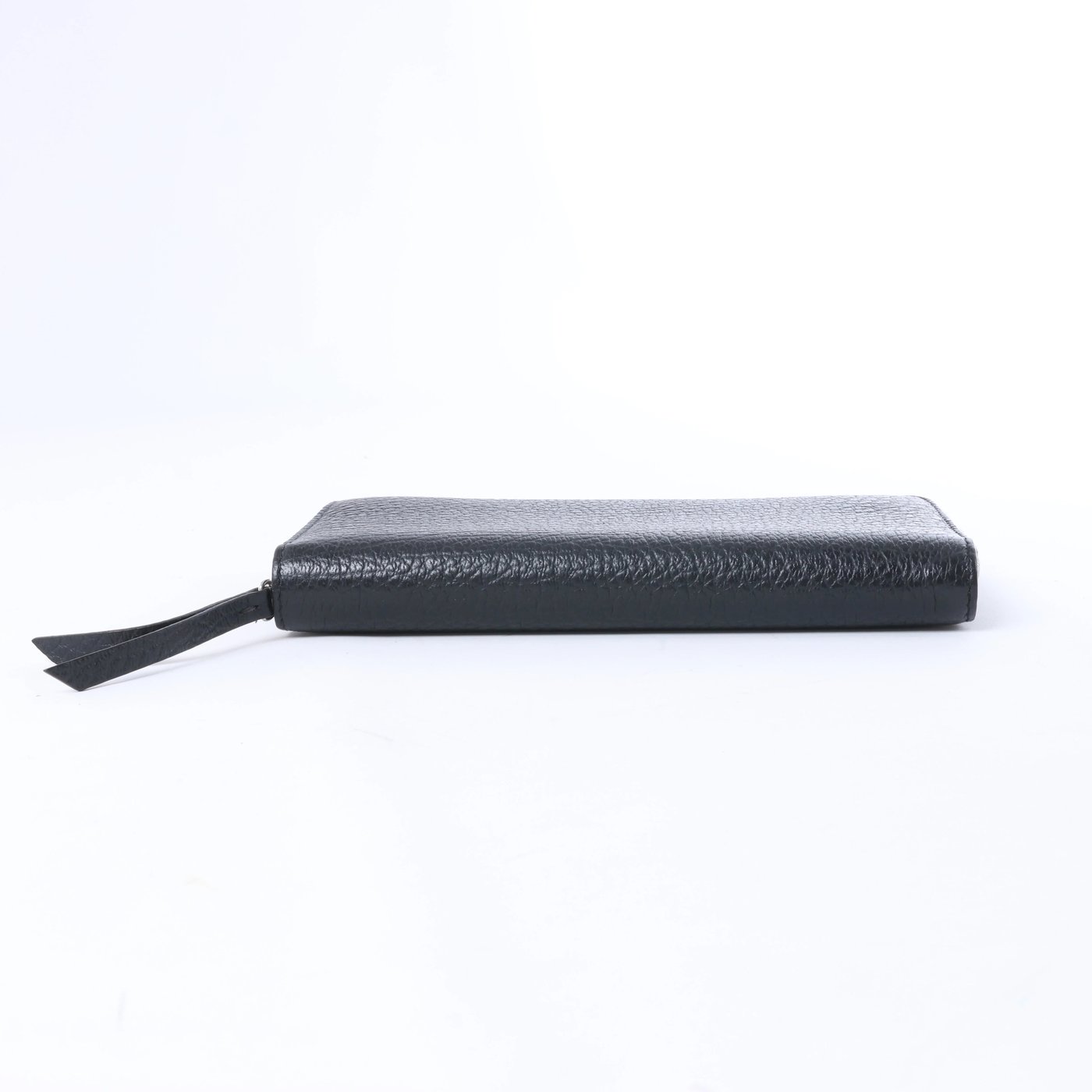 Maison Margiela Zip Round Leather Wallet in Black S56UI0110