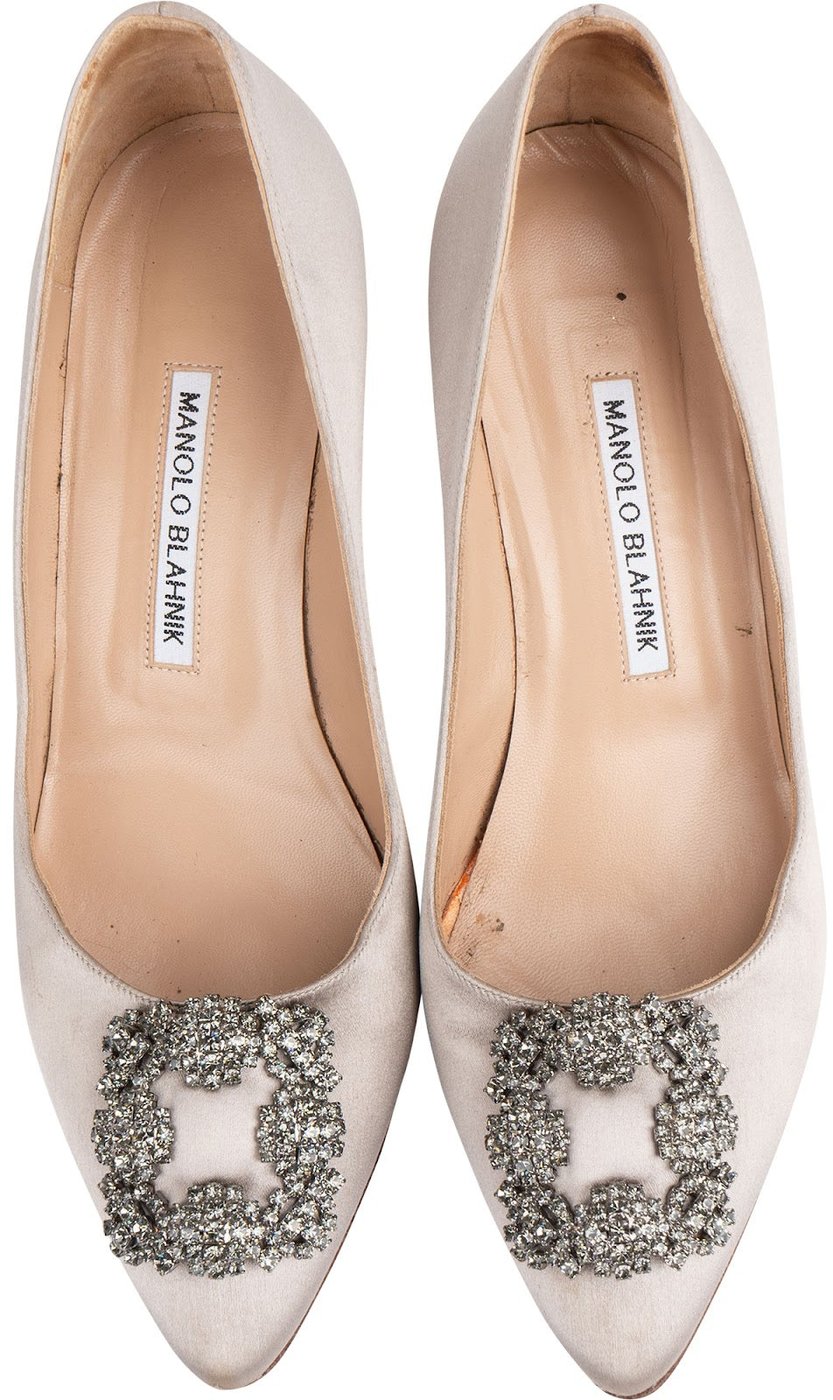 Manolo Blahnik Grey Satin Hangisi Pumps (38,5)